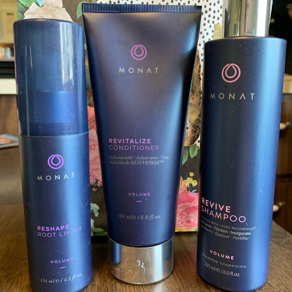 Monat Volume Set